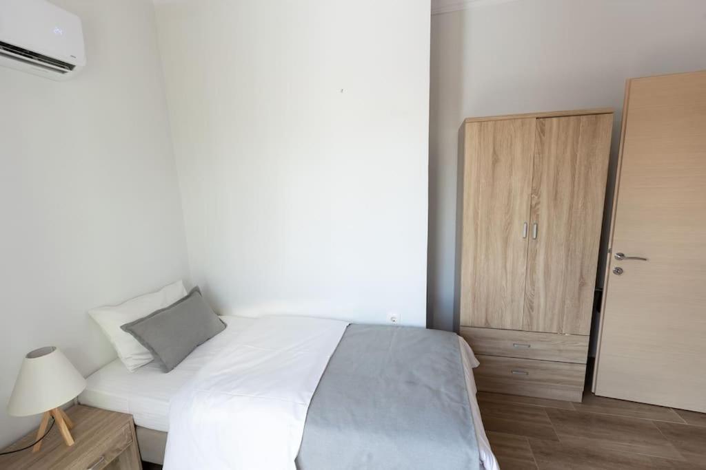 Spacious Apartment In Old Town - Private Parking เทสซาโลนิกิ ภายนอก รูปภาพ